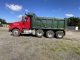 International 5900i (6x4) Tri Axle Dump Truck