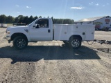 2009  Ford F350 XL Super Duty w/utility bed