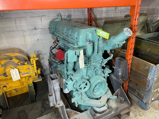 VOLVO D9B DIESEL ENGINE, 9.4L, 324 HP