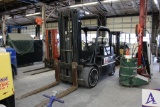 Hyster 15,000# Forklift, LPG Engine, OROPS, Forks, 15,000# Lifting Capacity