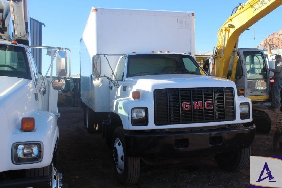 2001 GMC C7500 Box Truck with Tommy Gate