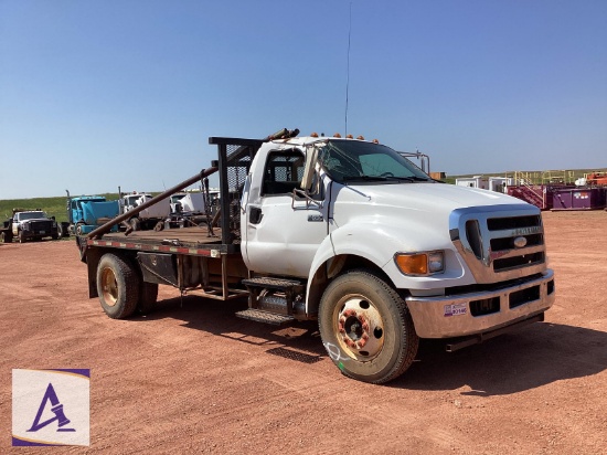 2008 Ford F-650 Roustabout Truck - Cummins 6.7L Turbo Diesel - Only 16,145 Miles!