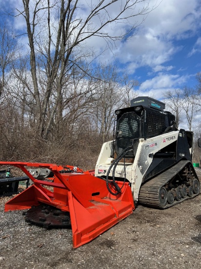 2011 Terex PT100G Forestry PosiTrack Loader