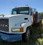 2002 MACK TRUCK WITH DUPLEX PUMP