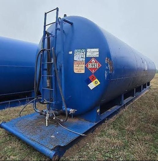 2001 J & J Steel and Supply Co. Skidded Fuel Tank