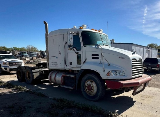 2008 Mack Sleeper Cab