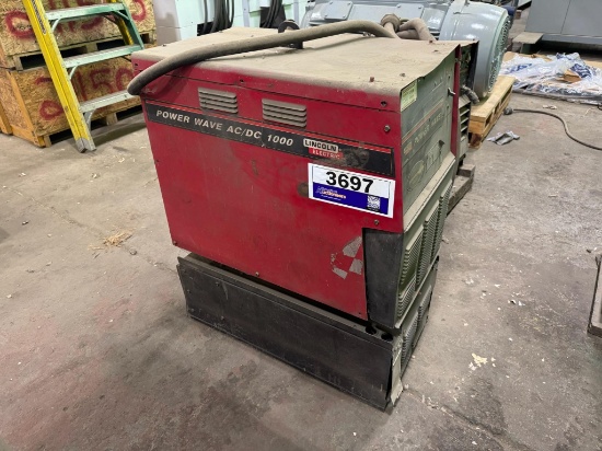 Lincoln Electric Power Wave AC/DC 1000 Welder