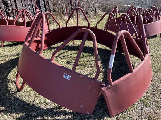 Horse Feeder