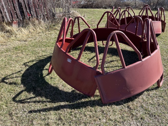 Horse Feeder