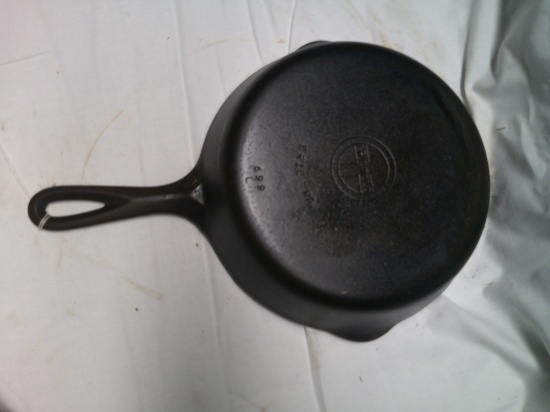Griswold 699l Skillet
