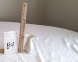 VINTAGE CLASSIC ROSE VASE