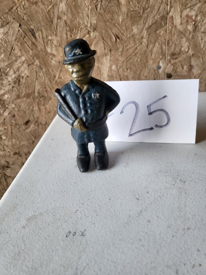 OLD HUBLEY CAST IRON TOY MULLIGAN THE POLICEMAN STILLBANK