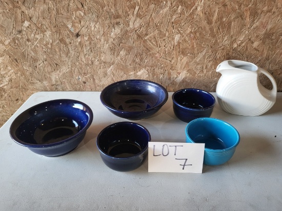 BLUE DISH LOT