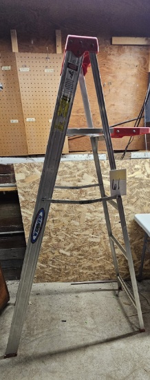 LADDER NO SHIPPING