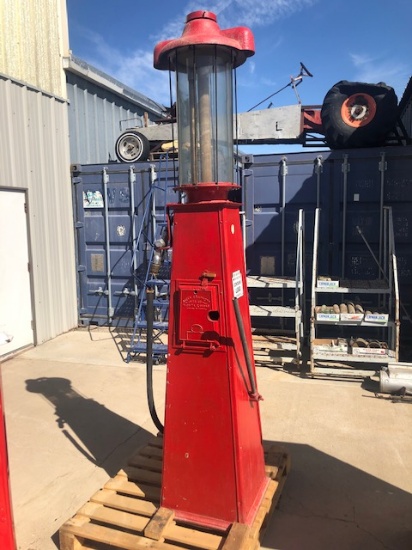 1920's Hayes Gas Pump