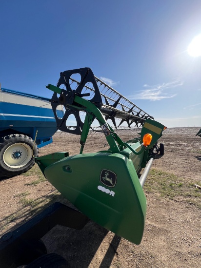 2009 John Deere 630R Platform Header