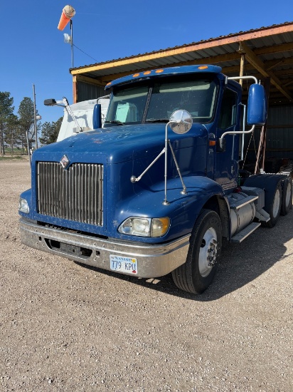 2005 International 9200 Truck