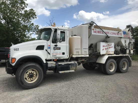 2005 MACK CV713 GRANITE. 6 CYD VOLUMETRIC PORTABLE CONCRETE MIXER. VIN: 1M2AG11C05M029685. MILEAGE: