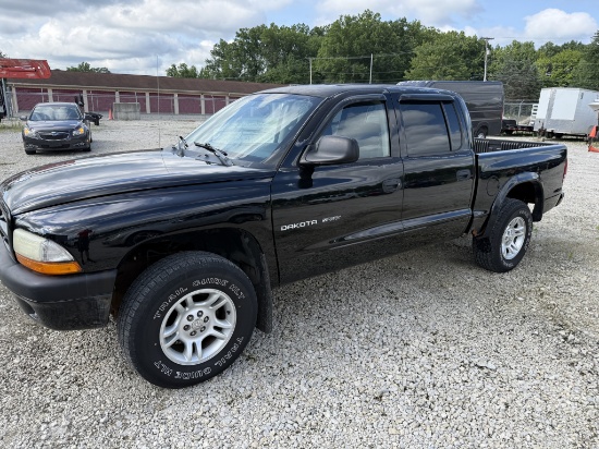 2002 DODGE DAKOTA 4WD. VIN: 1B7HG38XX2S653282. MILEAGE: 168,956