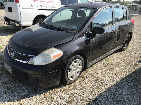2011 Nissan Versa. Vin: 3n1bc1cp6bl393137. Mileage:112,531.