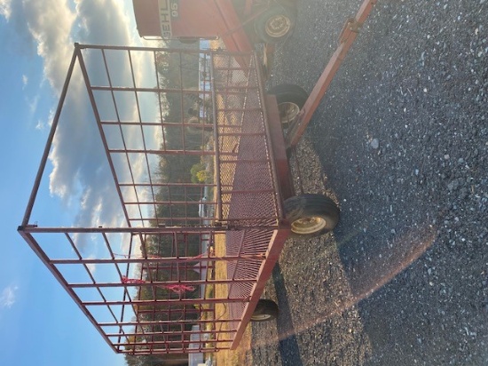 Hay Kicker Wagon 9x18