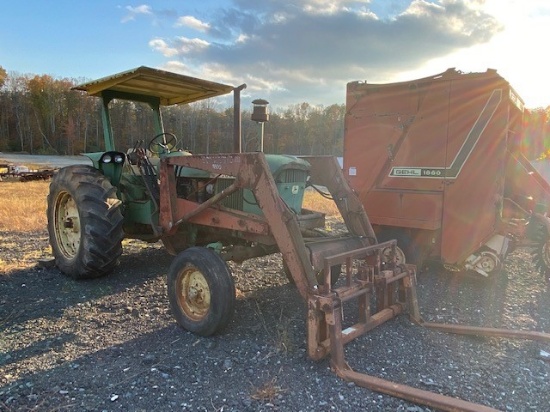 John Deere 4020 Tractor with Loader