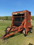 GEHL 1860 Round Baler