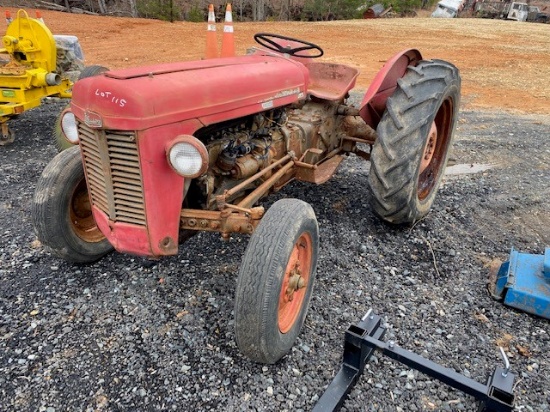 FERGUSON TRACTOR MODEL 35 GAS