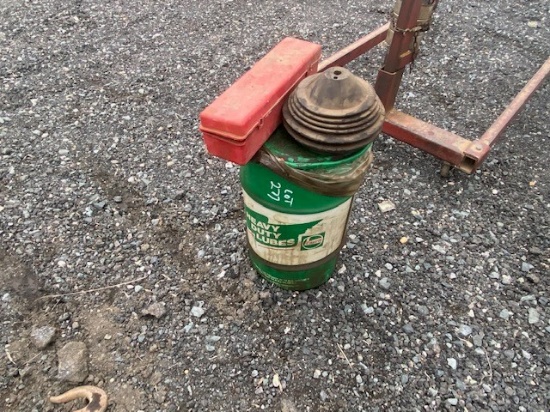 GREEN  CAN OF GREASE