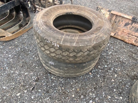 2 TIRES 1 RIM