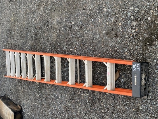 HUSKY ORANGE LADDER 12' TALL