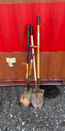 4 SHOVELS