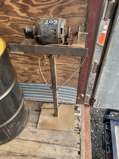 Wire Brush on Stand