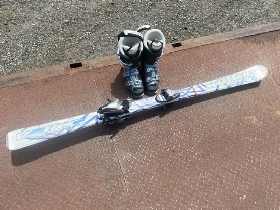 Volkl SuperSport Star Skis