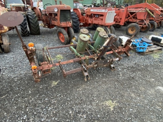 John Deere 3pt Planter