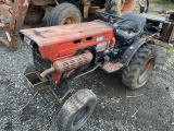 Kubota B6100E Tractor