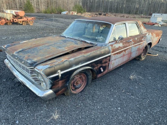 1966 Ford Custom 500 Car