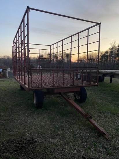Steel Kicker Hay Wagon