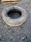 215/75 R17.5 Tire