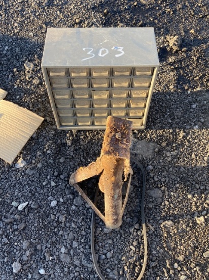Jack and Storage Bins