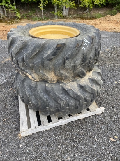 19.5L x 24 Tires on 8 Lug Rims