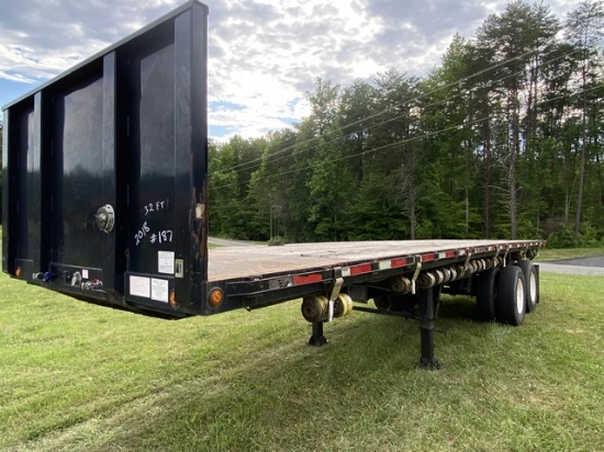 2018 Clark Flatbed Semi Trailer 32’