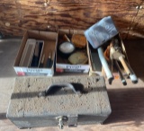 Toolbox, Knives, Lights