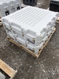 2 Storage Totes