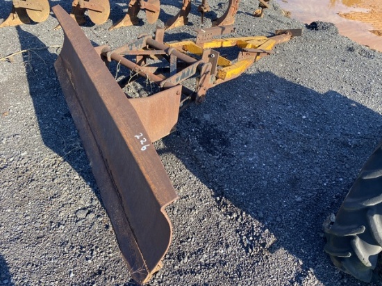 9’ Snowplow for Tractor