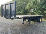 2009 Dynaweld 32’ Trailer