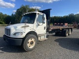 2006 Freightliner Flatbed Truck