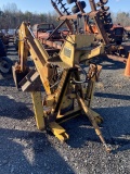 International 3082 Backhoe 3pt Hitch