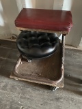 2 Rolling Stools