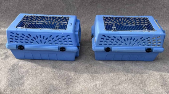 2 dog crates